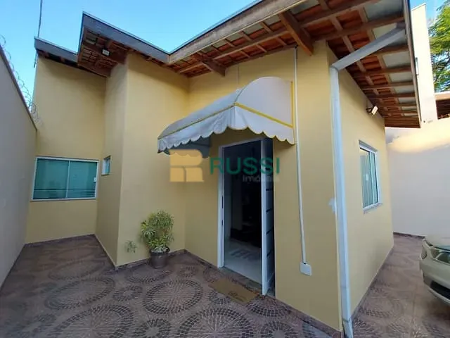 Casa com 240m² 2 quartos e 3 banheiros, à venda, no bairro Villa Branca em Jacareí
