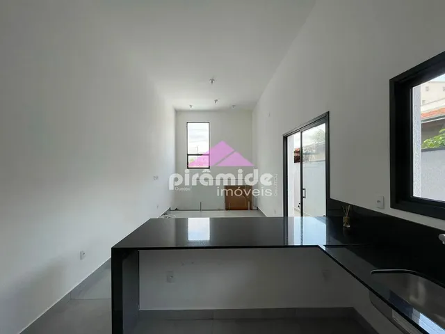 Casa com 135m² 2 quartos e 2 banheiros, à venda, no bairro Jardim Satélite em São José Dos Campos