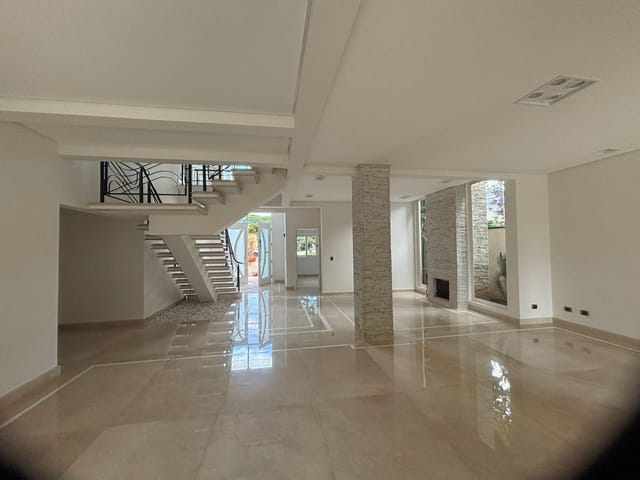 Casa com 500m² 4 quartos e 6 banheiros, à venda, no bairro Alphaville Residencial Plus em Barueri