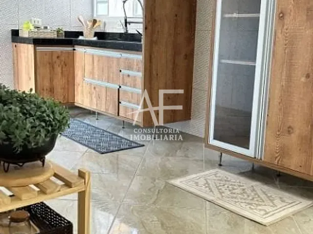 Casa com 137m² 3 quartos e 1 banheiro, à venda, no bairro Piracangaguá em Taubaté