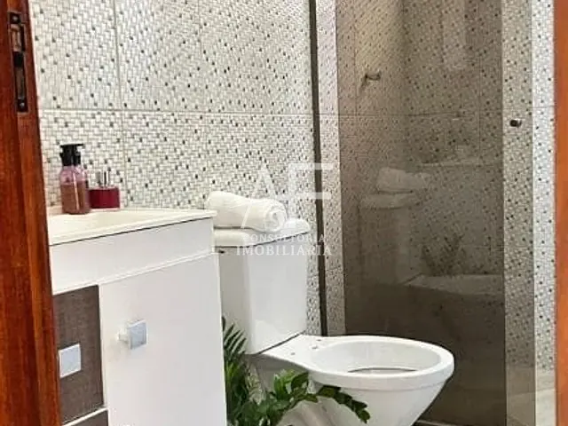 Casa com 137m² 3 quartos e 1 banheiro, à venda, no bairro Piracangaguá em Taubaté