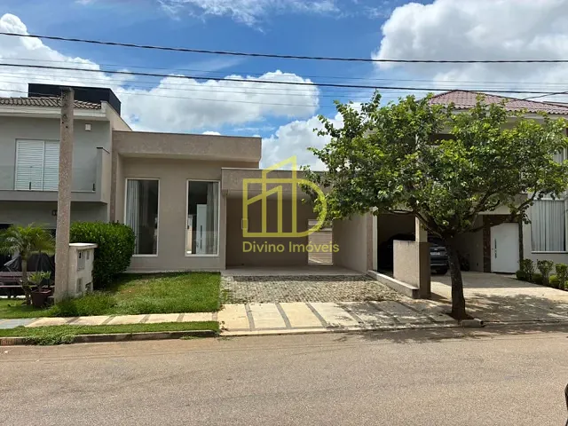 Casa 2 quartos e 3 banheiros, à venda ou para alugar, no bairro Residencial Villa do Bosque em Sorocaba