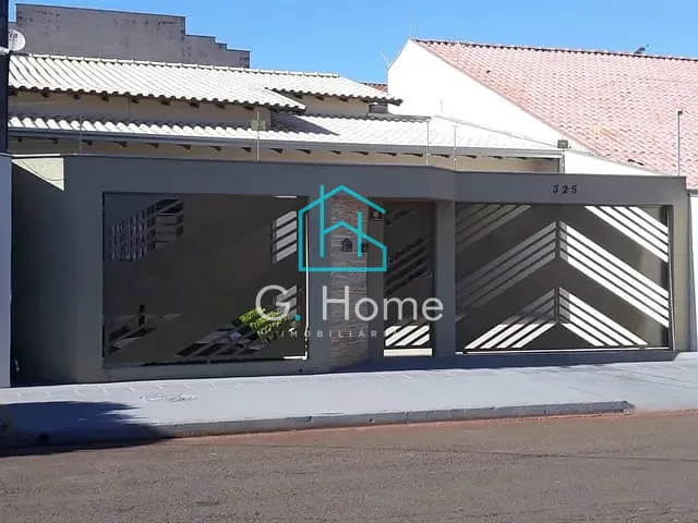 Casa com 250m² 3 quartos e 2 banheiros, à venda, no bairro Maria Lúcia em Londrina
