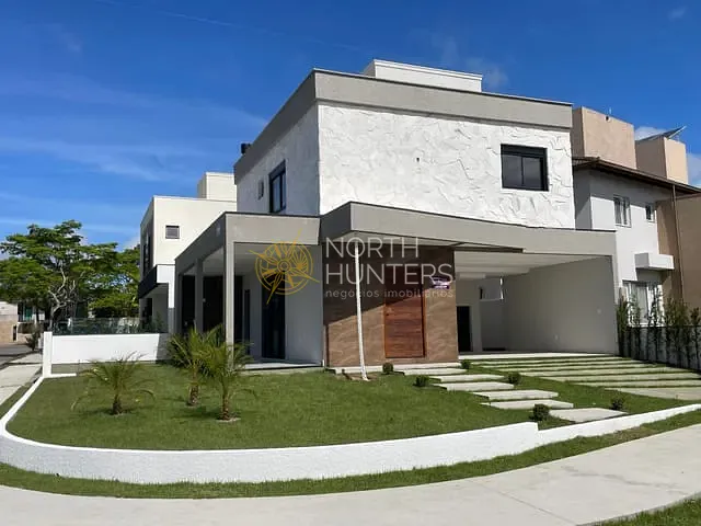 Casa com 247m² 3 quartos e 4 banheiros, à venda, no bairro Cachoeira do Bom Jesus em Florianópolis