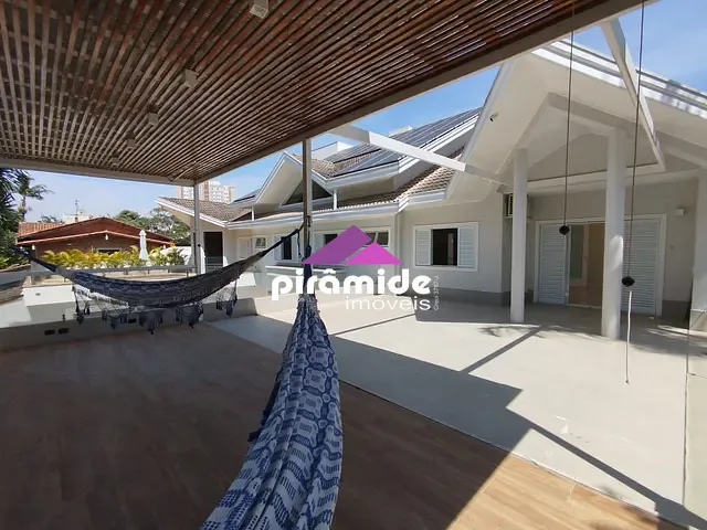 Casa com 818m² 7 quartos e 9 banheiros, à venda, no bairro Jardim Apolo I em São José dos Campos