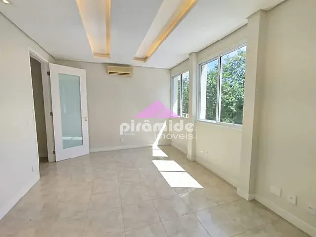 Casa com 818m² 7 quartos e 9 banheiros, à venda, no bairro Jardim Apolo I em São José dos Campos