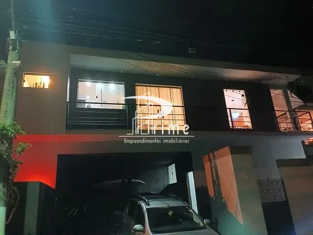 Casa com 500m² 5 quartos e 5 banheiros, à venda, no bairro Itacoatiara em Niterói