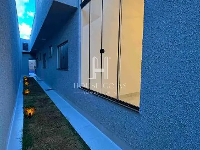 Casa com 267m² 3 quartos e 3 banheiros, à venda, no bairro Setor Serra Dourada - 3ª Etapa em Aparecida de Goiânia