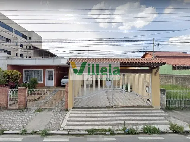 Casa 5 quartos e 4 banheiros, à venda, no bairro Centro em Poá