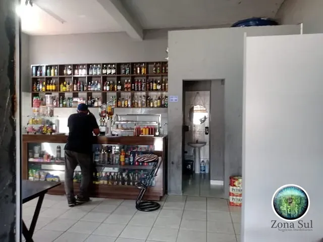 Casa com 250m² 2 quartos e 1 banheiro, à venda, no bairro Jardim Bertioga em Votorantim
