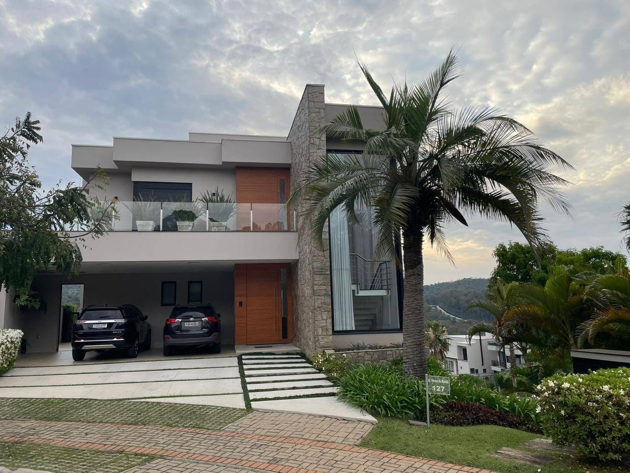 Casa em Tamboré — foto 1