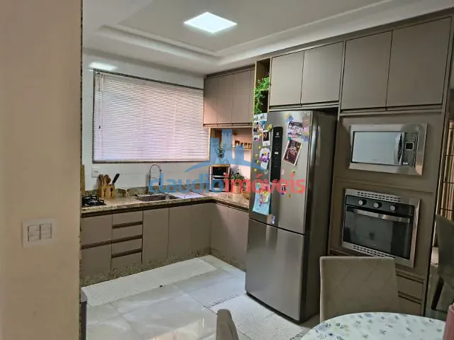 Casa 3 quartos e 1 banheiro, à venda, no bairro Vila Orlandelia em Barra Mansa
