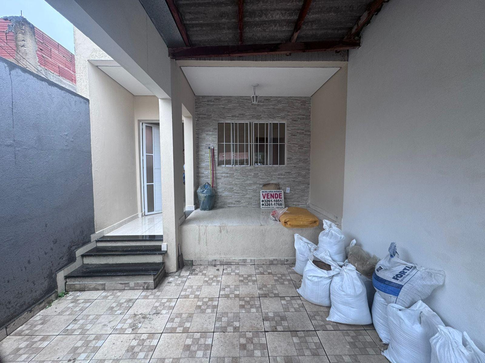 Casa, 1 quarto, 75 m² - Foto 1