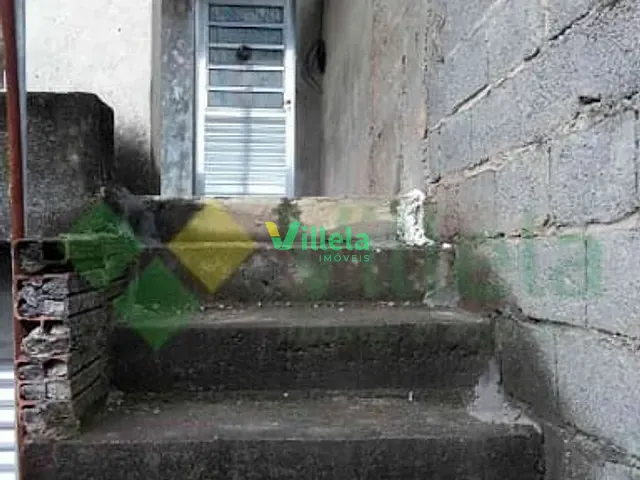 Casa 1 quarto e 1 banheiro, à venda, no bairro Jardim Mônica em Itaquaquecetuba