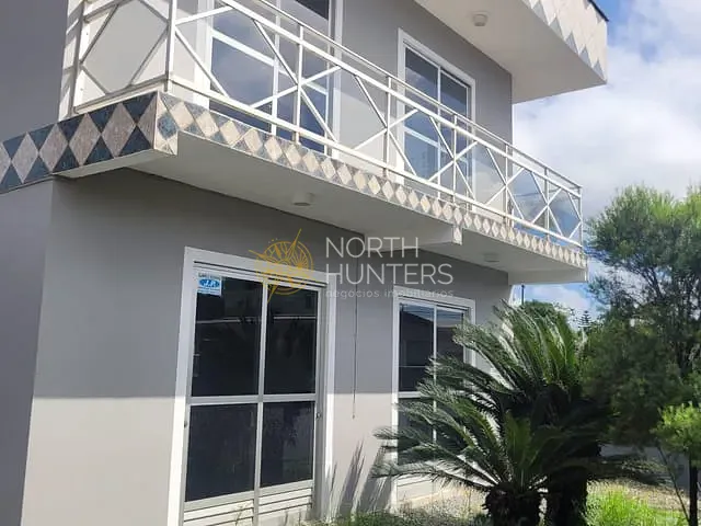 Casa com 110m² 3 quartos e 4 banheiros, à venda, no bairro Vila Nova em Joinville