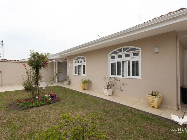Casa com 360m² 5 quartos e 2 banheiros, à venda, no bairro Butiatuvinha em Curitiba