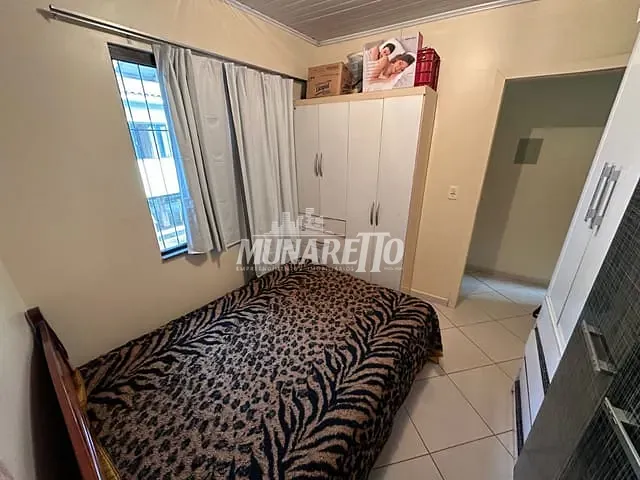 Casa com 180m² 3 quartos e 2 banheiros, à venda, no bairro Gruta em Concórdia