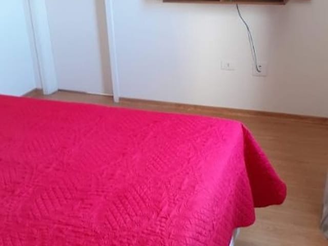 Casa com 250m² 3 quartos e 5 banheiros, à venda, no bairro Jardim das Flores em Cotia