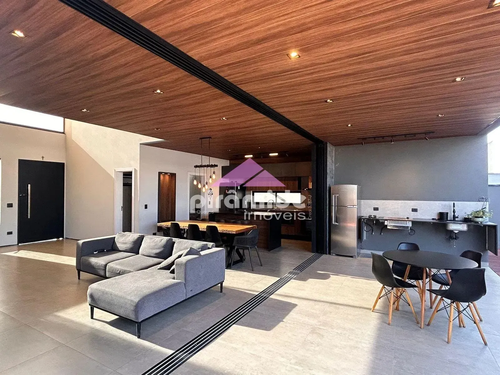 Casa, 3 quartos, 216 m² - Foto 19