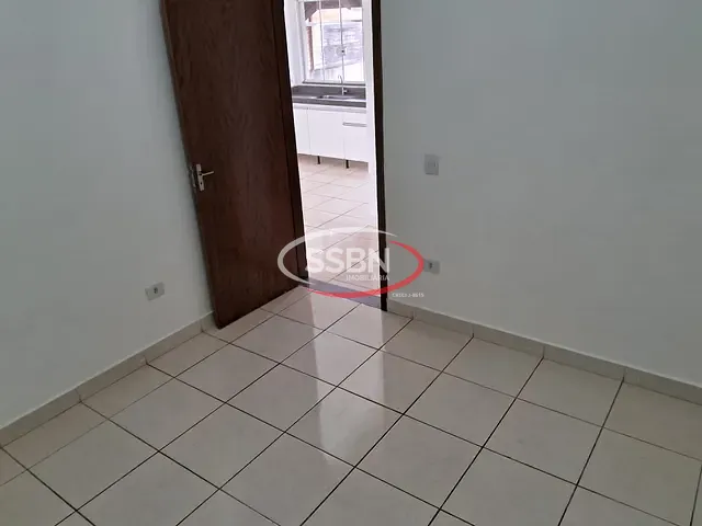 Casa 2 quartos e 1 banheiro, para alugar, no bairro Jardim Santa Rita II em Nova Odessa