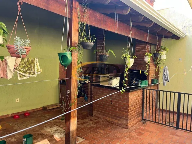 Casa com 209m² 3 quartos e 3 banheiros, à venda, no bairro Conjunto Residencial Marajoara em Londrina
