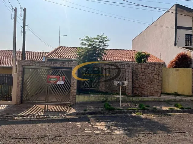 Casa com 209m² 3 quartos e 3 banheiros, à venda, no bairro Conjunto Residencial Marajoara em Londrina
