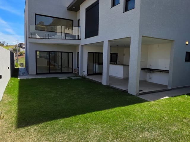 Casa com 360m² 4 quartos e 6 banheiros, à venda, no bairro Loteamento Greenfield em Atibaia