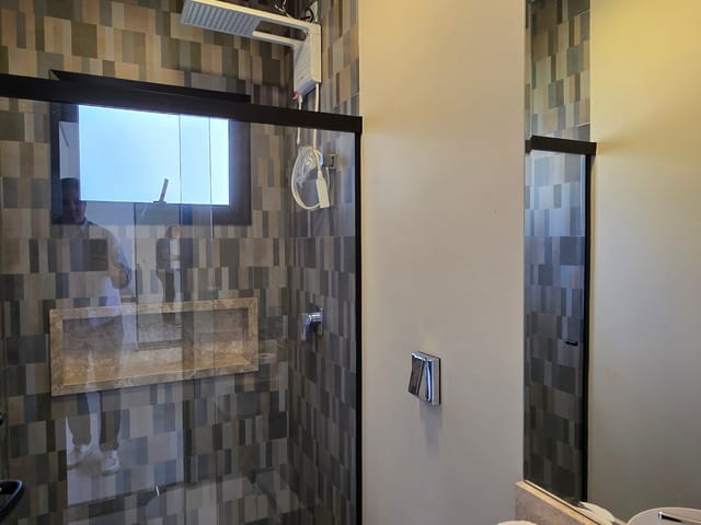 Casa com 360m² 4 quartos e 6 banheiros, à venda, no bairro Loteamento Greenfield em Atibaia