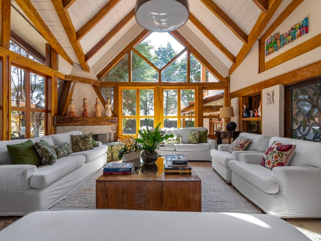 Foto do Casa - Casa em condomínio para venda com 4 quartos, sendo 2 suítes, 1,120m² | Correteria Imóveis