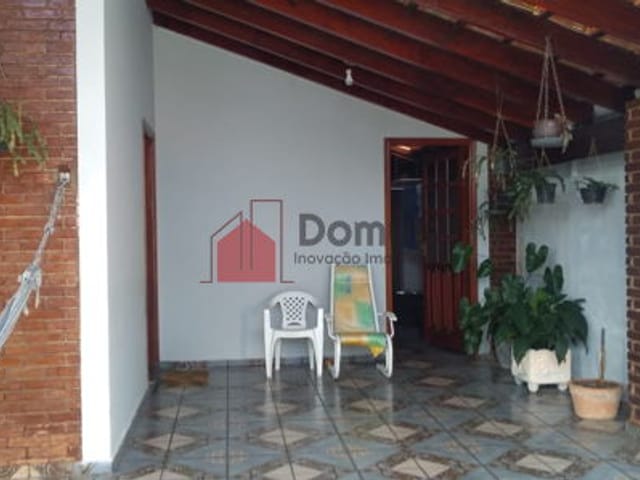Casa à venda, no bairro Loteamento Residencial Andrade em Pindamonhangaba