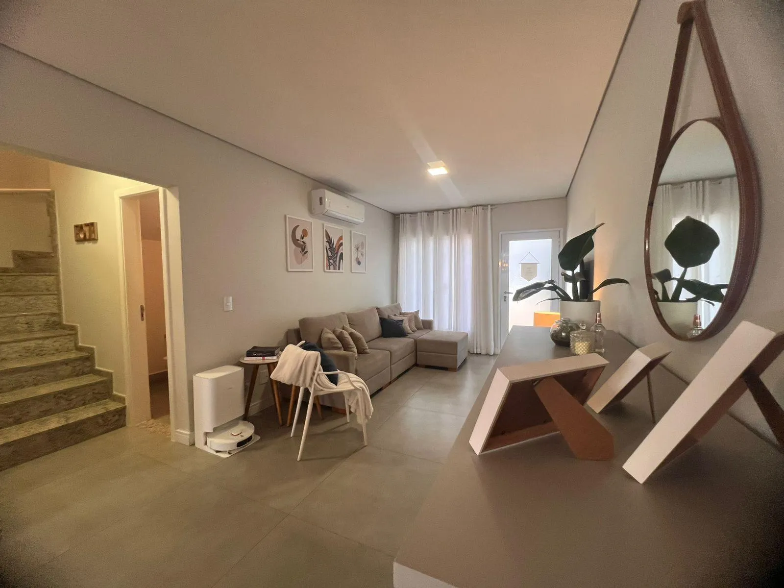 Casa, 4 quartos, 140 m² - Foto 1
