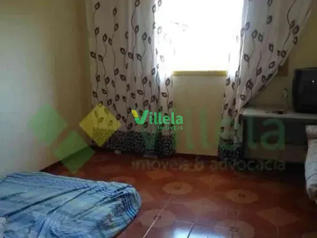 Casa à venda, no bairro Jardim Maragogipe em Itaquaquecetuba