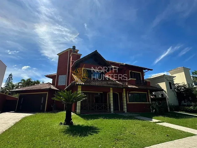 Casa com 600m² 5 quartos e 6 banheiros, à venda, no bairro Jurerê Internacional em Florianópolis