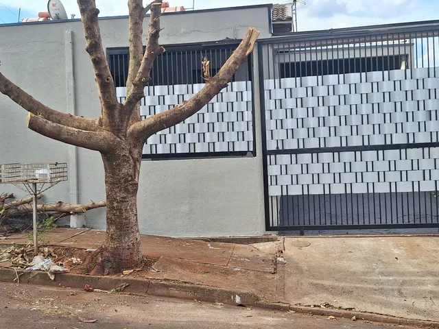 Casa com 150m² 3 quartos e 1 banheiro, para alugar, no bairro Conjunto Habitacional Ulysses Guimarães em Cambé