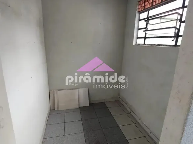 Casa com 10m² 3 quartos e 1 banheiro, para alugar, no bairro Jardim Satélite em São José Dos Campos