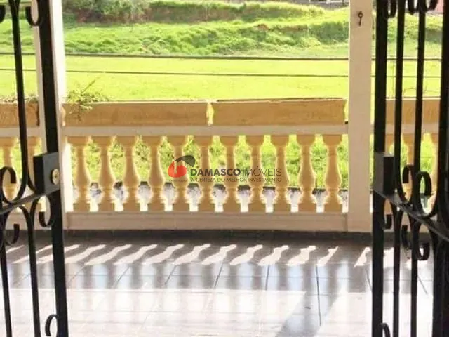 Casa com 200m² 2 quartos e 1 banheiro, à venda, no bairro Campestre em Santo André