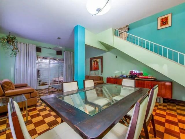 Casa 3 quartos e 3 banheiros, à venda, no bairro Vila Nova Conceição em São Paulo