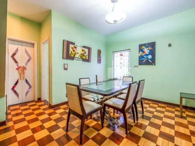 Casa 3 quartos e 3 banheiros, à venda, no bairro Vila Nova Conceição em São Paulo