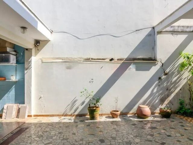 Casa com 280m² 3 quartos e 5 banheiros, à venda, no bairro Vila Nova Conceição em São Paulo