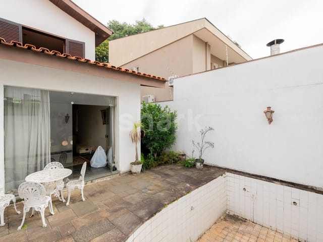 Casa com 315m² 4 quartos e 4 banheiros, à venda, no bairro Vila Madalena em São Paulo