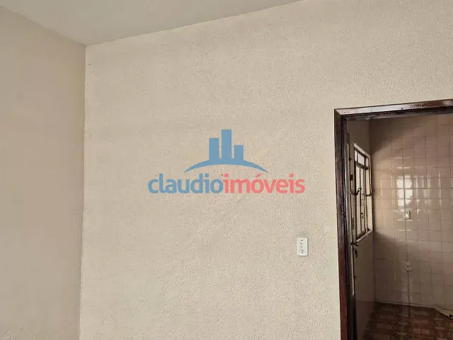 Casa 5 quartos e 3 banheiros, à venda, no bairro Goiabal em Barra Mansa