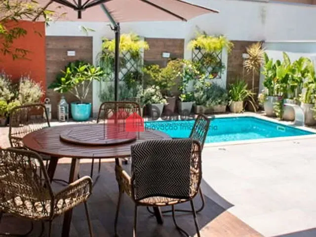 Casa com 400m², à venda, no bairro Condomínio Real Ville em Pindamonhangaba