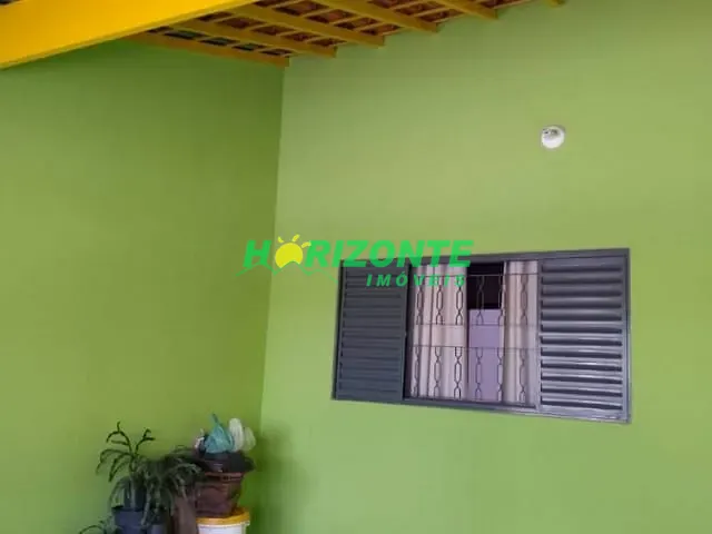 Casa com 125m² 2 quartos e 1 banheiro, à venda, no bairro Jardim Pararangaba em São José dos Campos