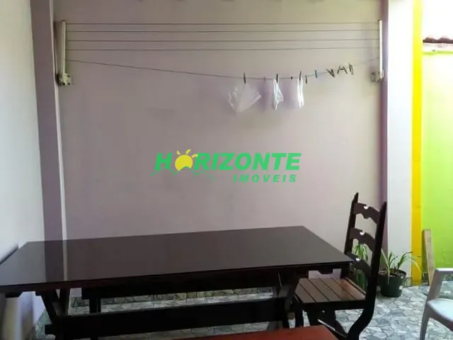 Casa com 125m² 2 quartos e 1 banheiro, à venda, no bairro Jardim Pararangaba em São José dos Campos