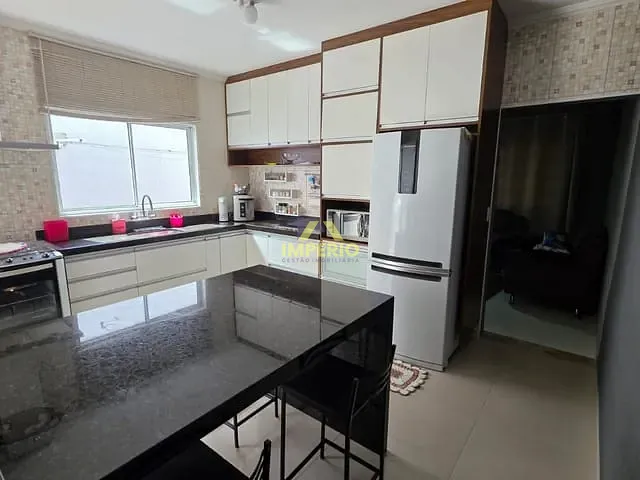 Casa 2 quartos e 1 banheiro, à venda, no bairro Loteamento Terras de São Pedro e São Paulo em Salto