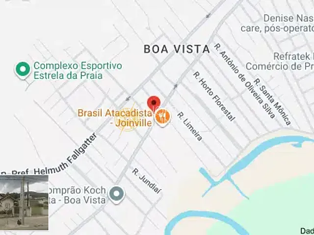 Casa com 555m² 3 quartos e 3 banheiros, à venda, no bairro Boa Vista em Joinville