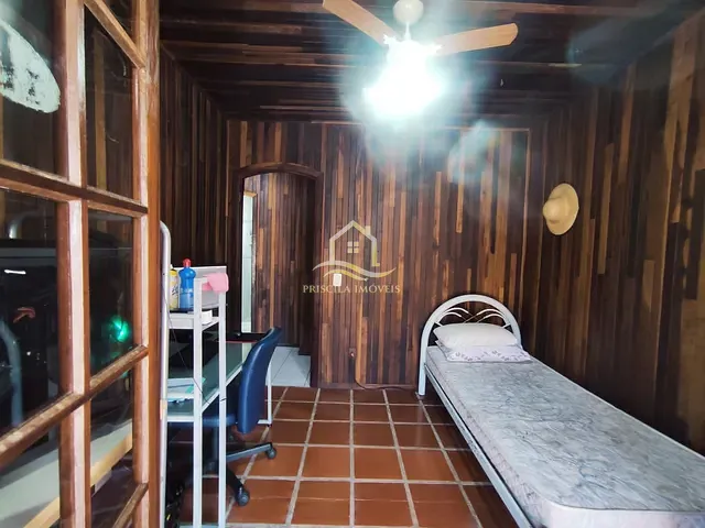 Casa com 504m² 5 quartos e 3 banheiros, à venda, no bairro Morada da Praia em Bertioga