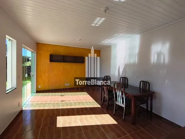 Casa com 1061m² 3 quartos e 1 banheiro, à venda, no bairro Contorno em Ponta Grossa