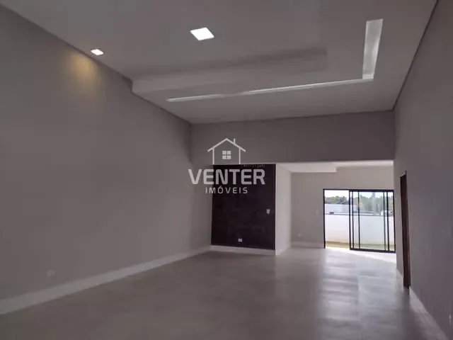 Casa com 300m² 3 quartos e 2 banheiros, à venda ou para alugar, no bairro Loteamento Residencial Parque das Araucárias em Tremembé