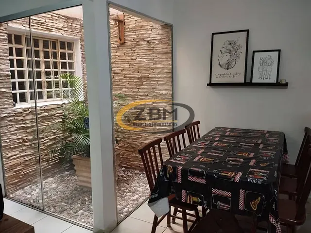 Casa com 125m² 3 quartos e 2 banheiros, à venda, no bairro Jardim Santa Alice em Londrina
